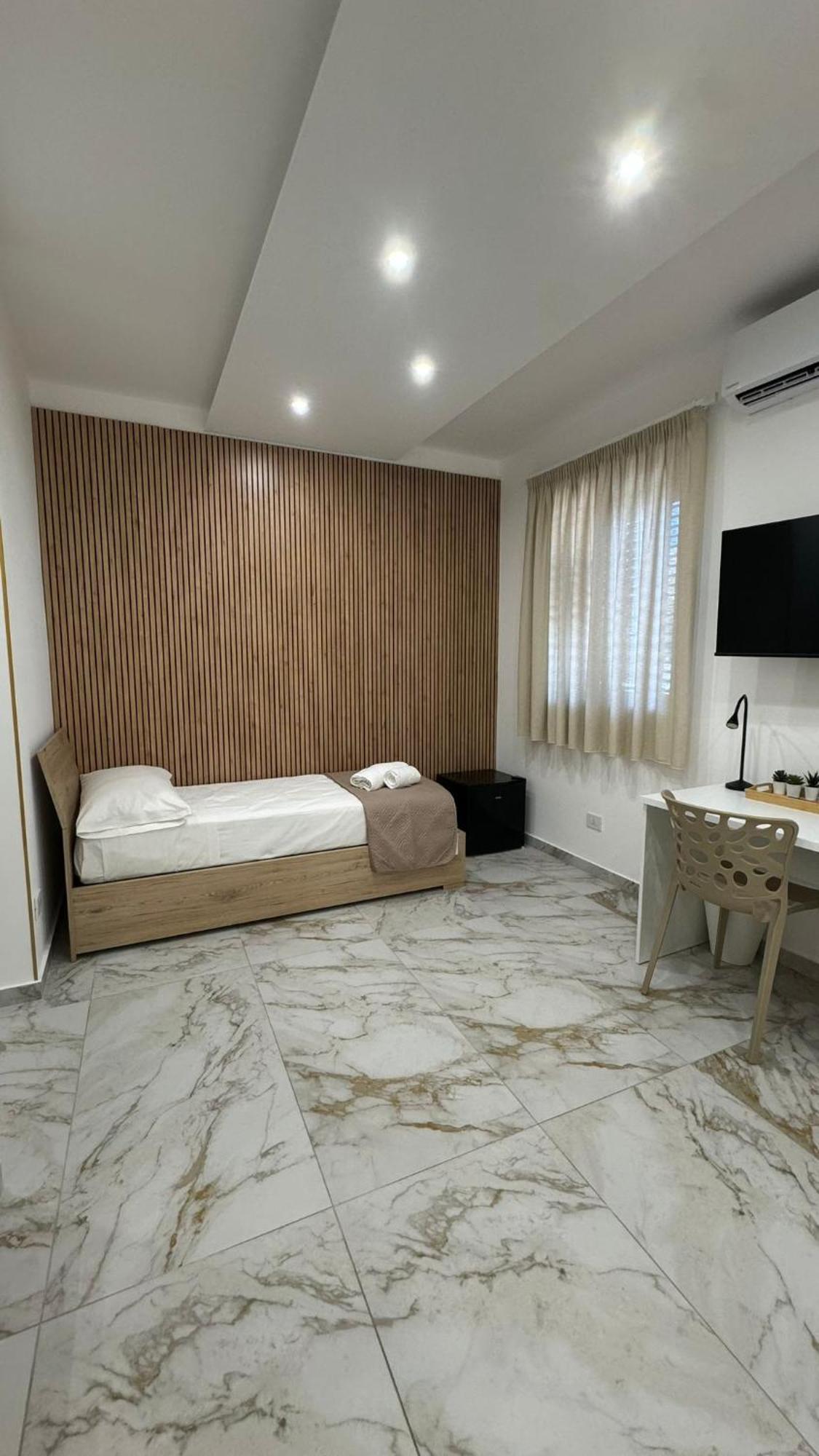 カターニア Morgana Sea Bed & Breakfast エクステリア 写真
