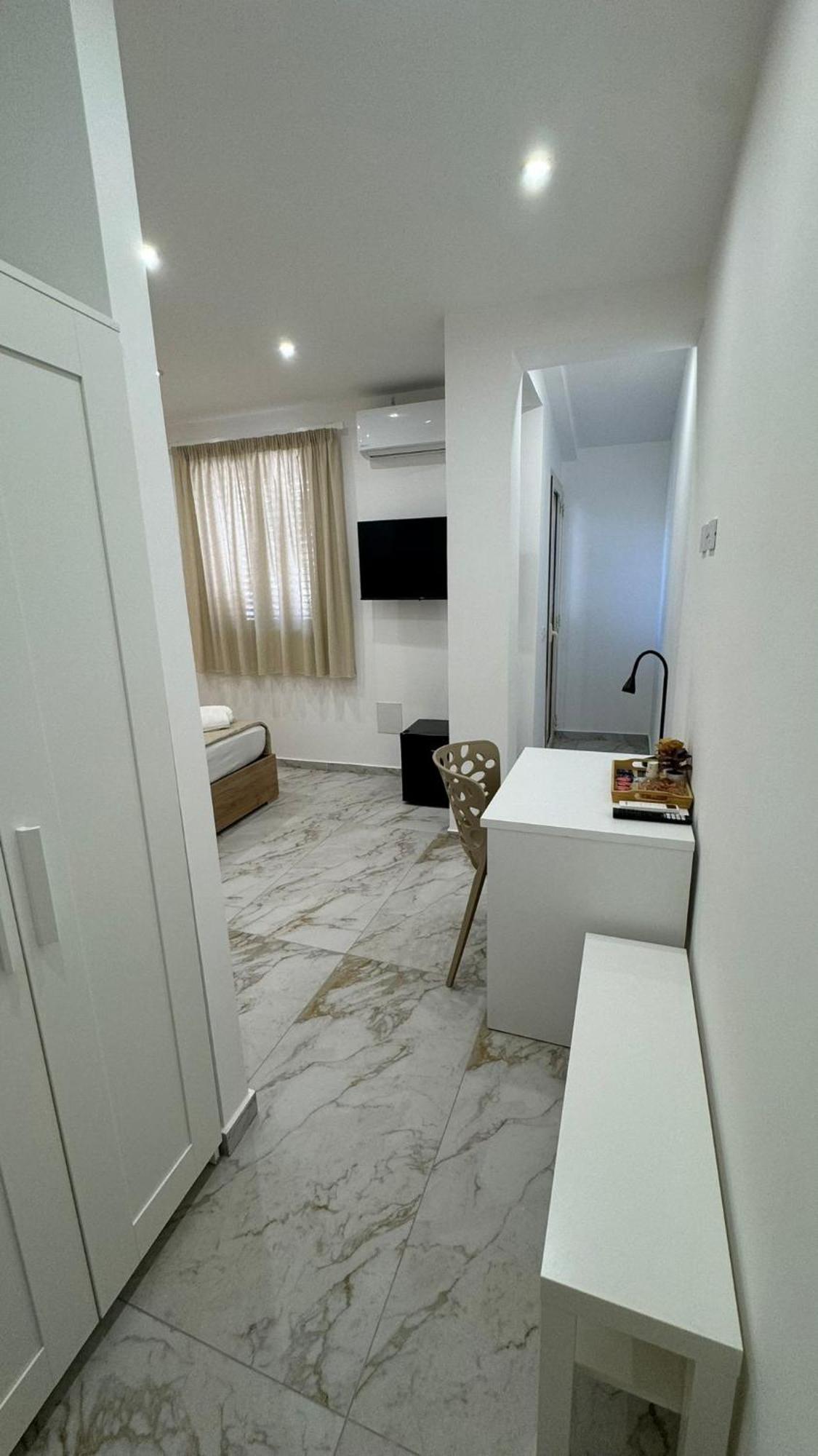 カターニア Morgana Sea Bed & Breakfast エクステリア 写真